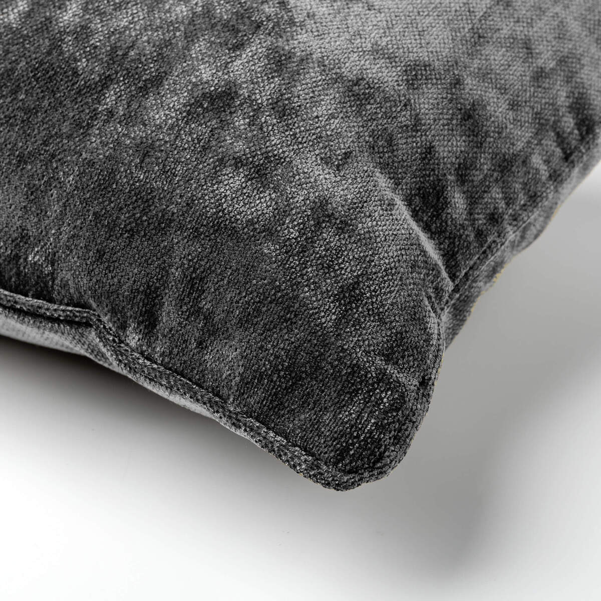LEWY - Coussin 45x45 cm - Charcoal Gray - Gris