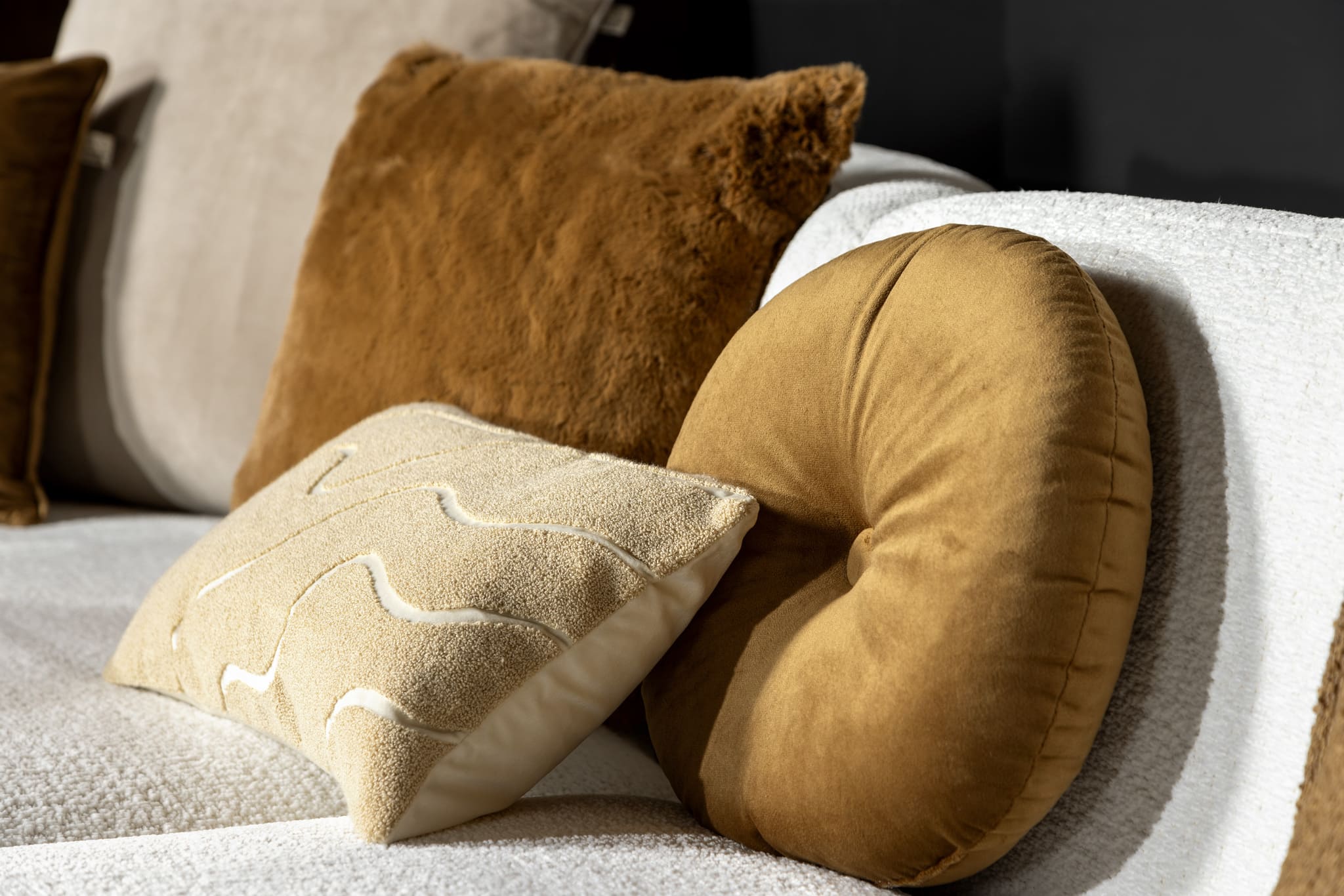 ZAYA - Coussin unicolore 60x60 cm Tobacco Brown