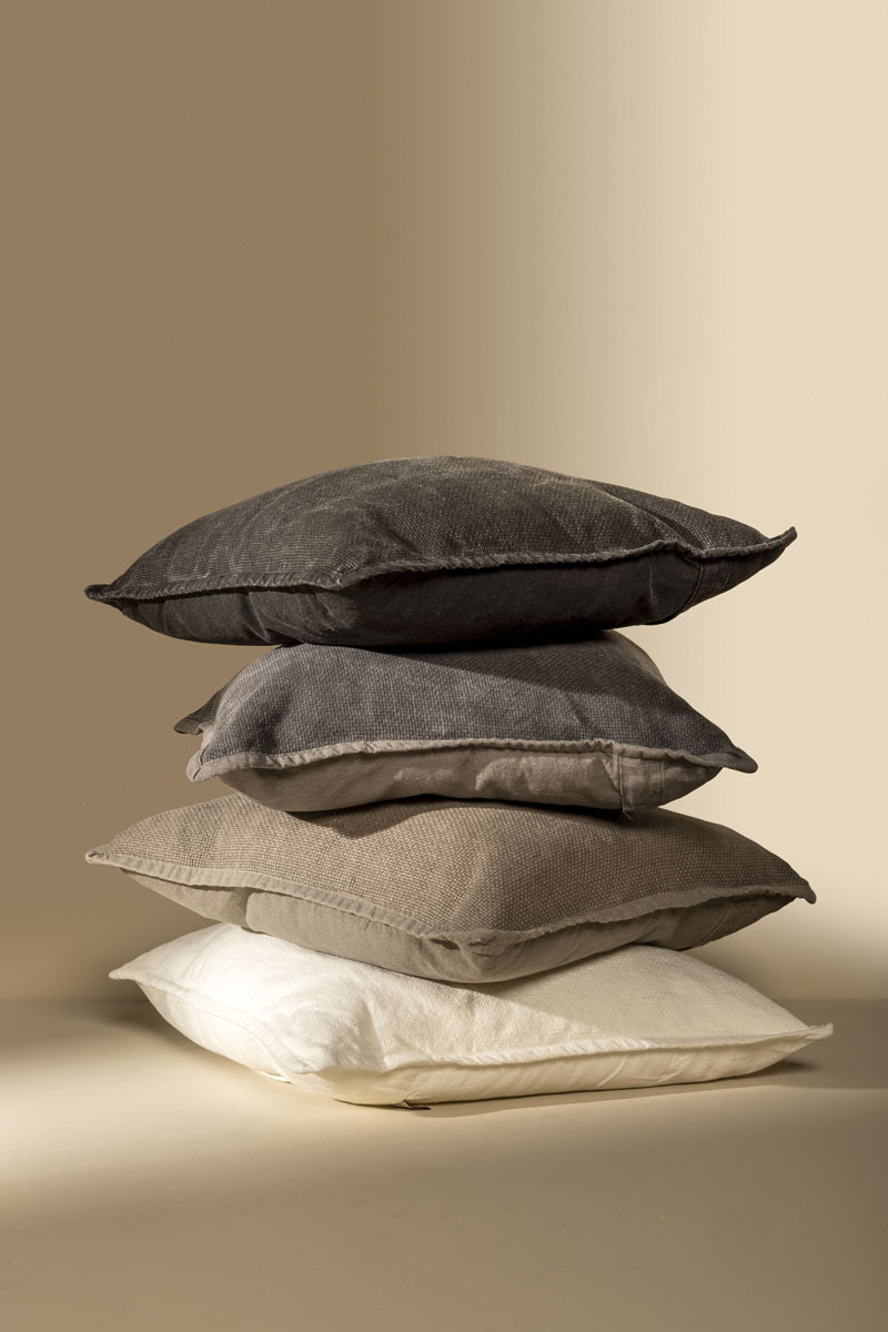 BOWIE - Coussin en coton delavé Charcoal Gray 45x45 cm 