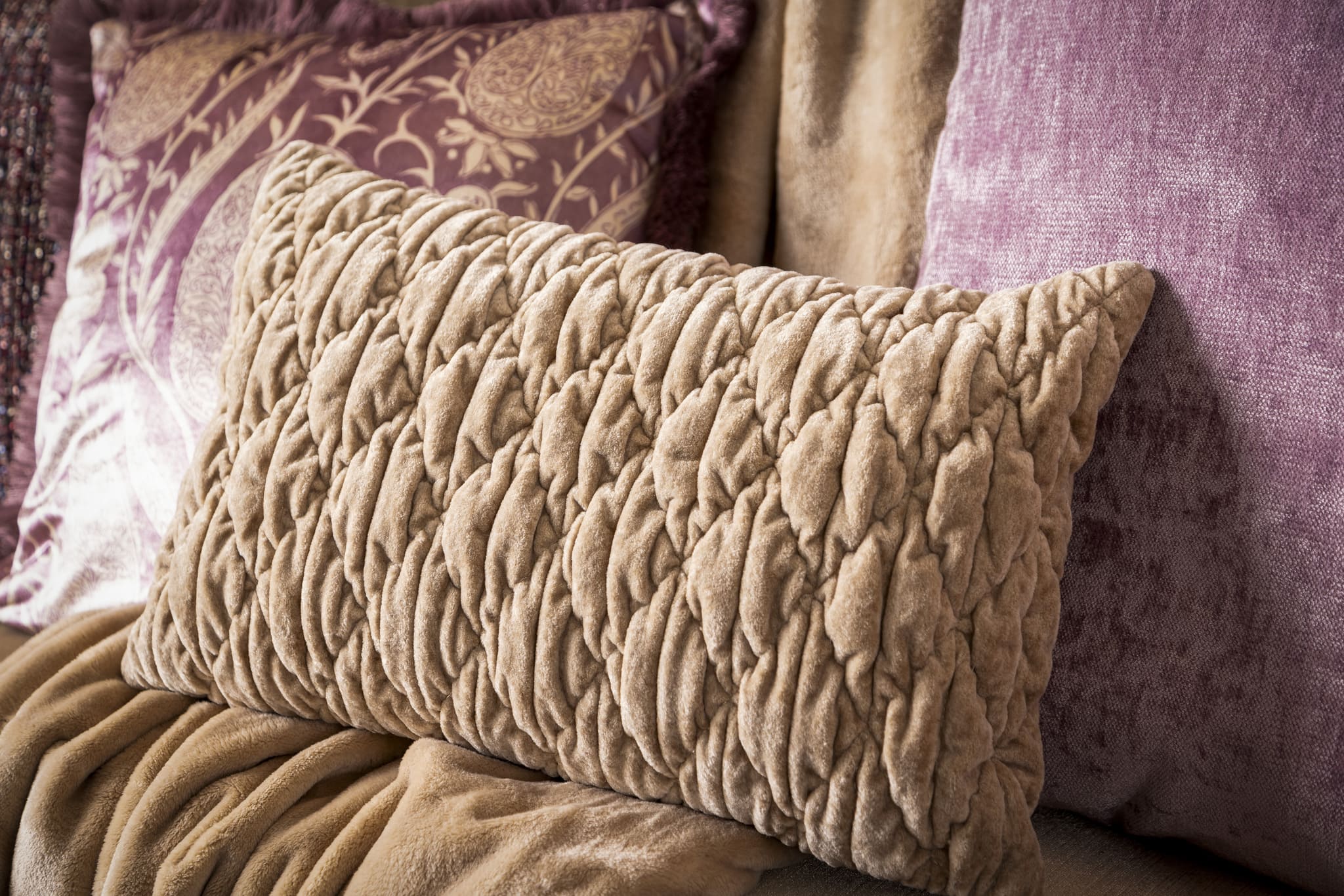 ZION - Dekokissen 30x50 cm - Irish Cream - Beige 