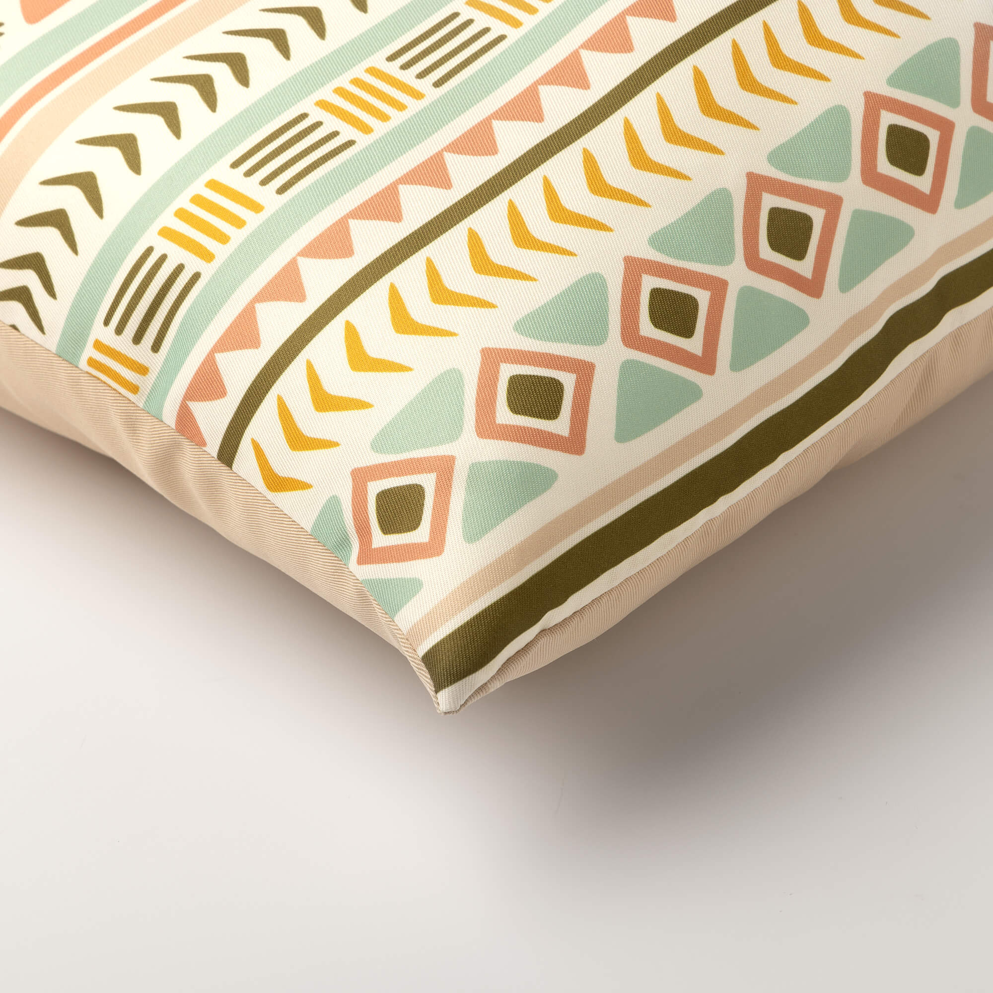 STEVIE – Coussin d’extérieur 45x45 cm – Semolina - Multicolor