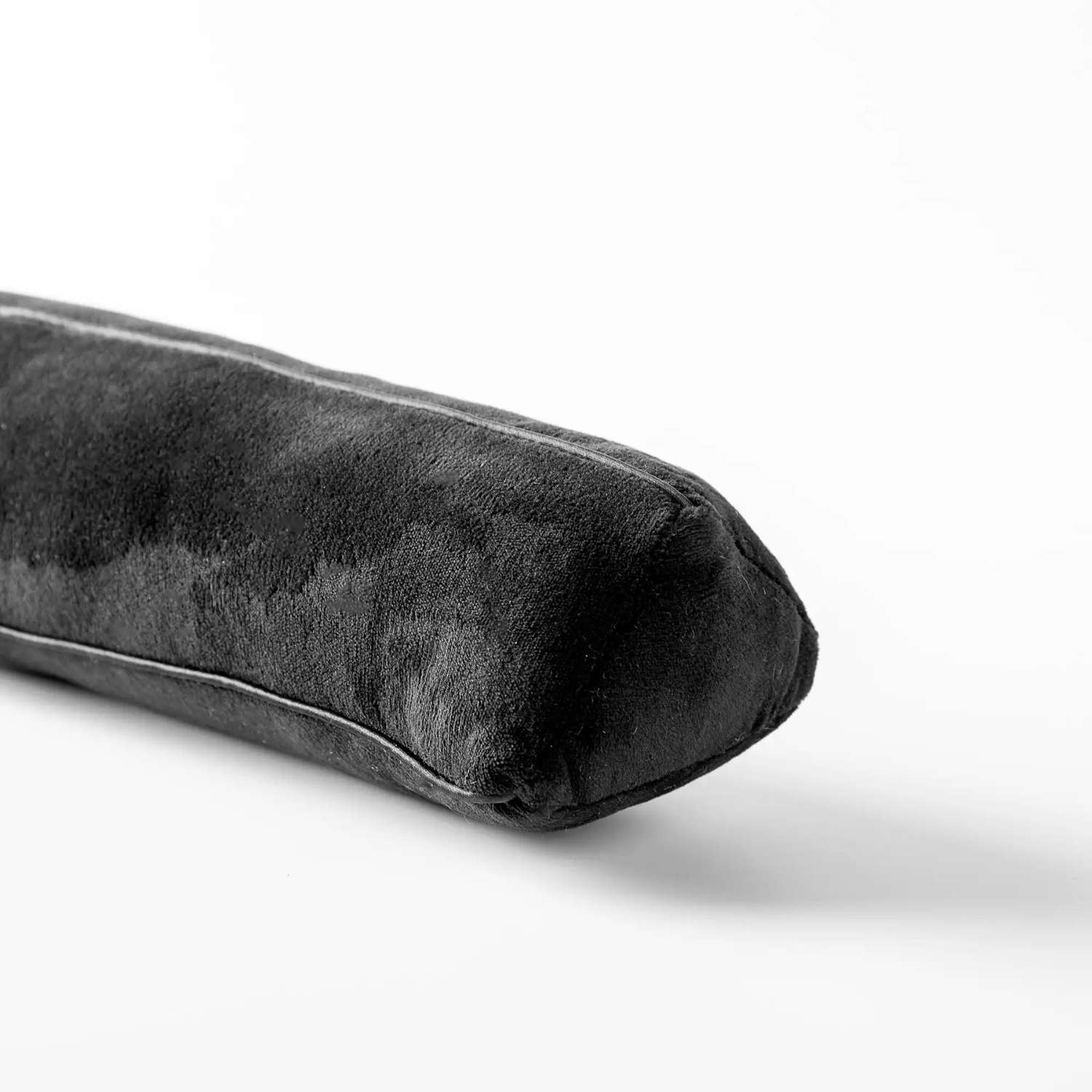 GIDEON - Draught excluder 90x10x10 cm - Raven - black