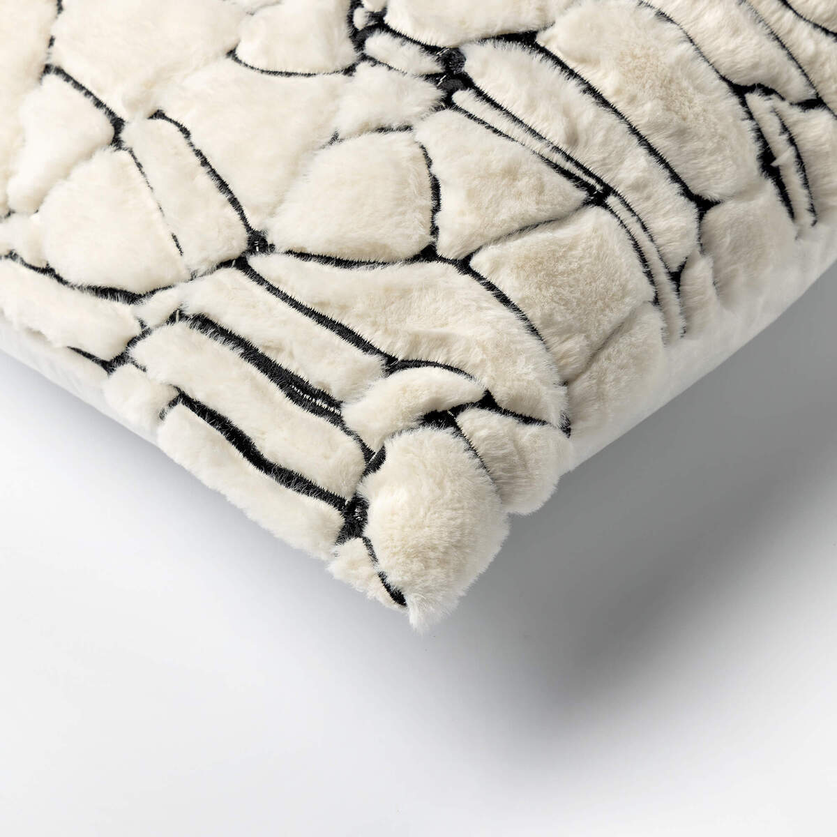 RODIN - sierkussen 45x45 cm - organisch - Tofu - beige