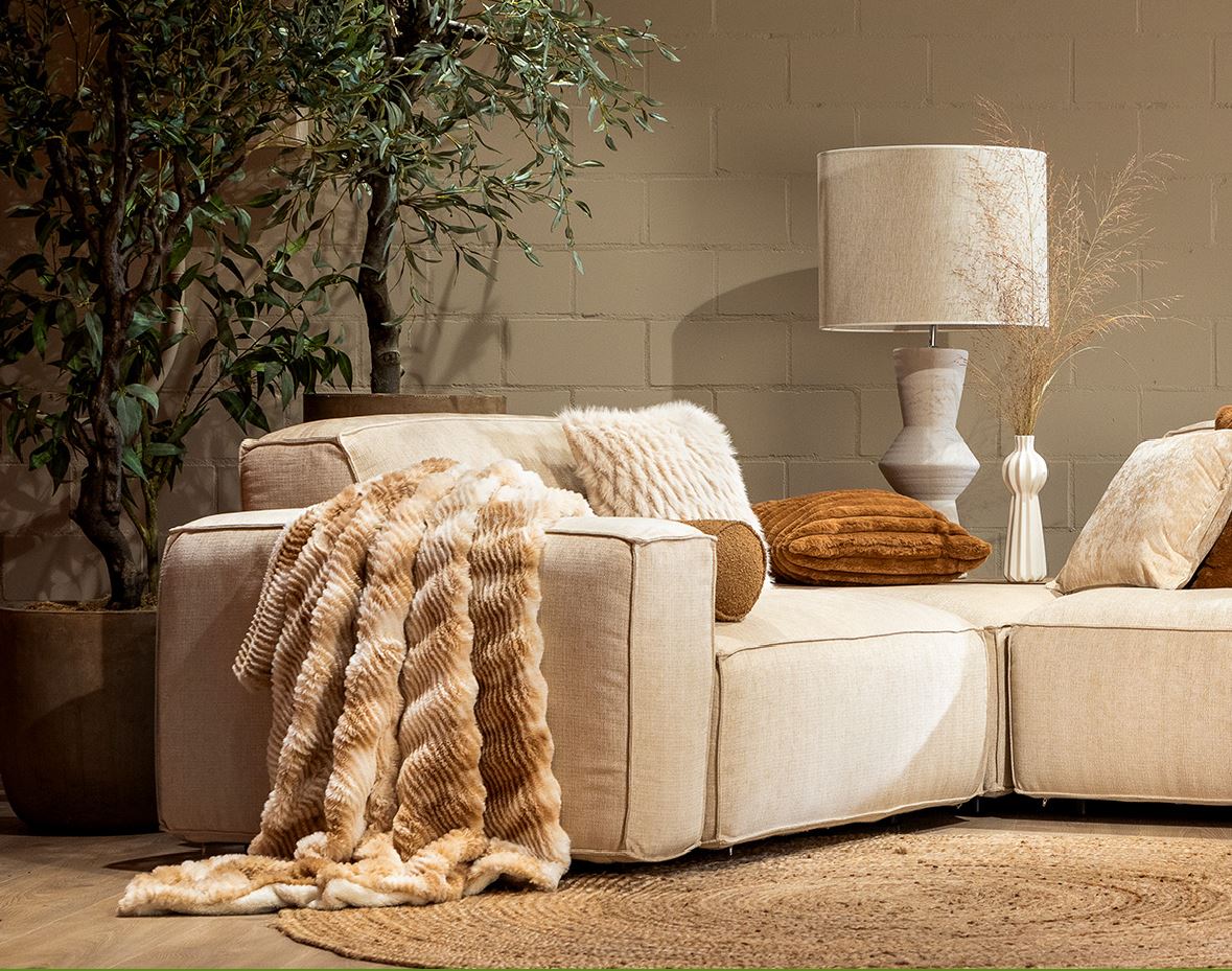 FIDAN - Sierkussen 45x45 cm - Irish Cream - beige