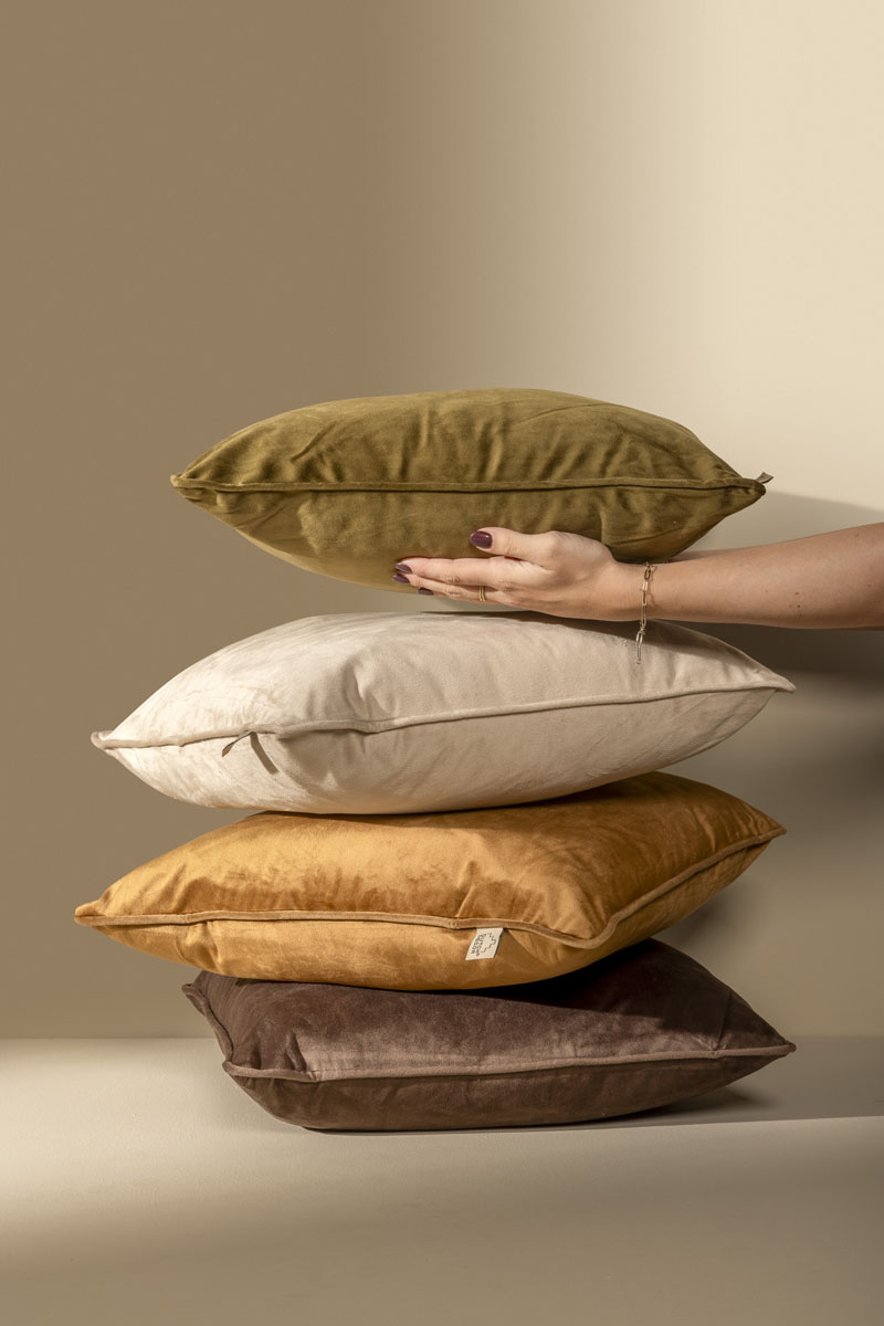FINN - Sierkussen 45x45 cm - velvet - effen kleur - Military Olive - groen