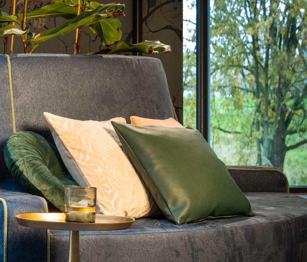 JARED - Cushion 45x45 cm - leather look - solid colour - Garden Topiary - green